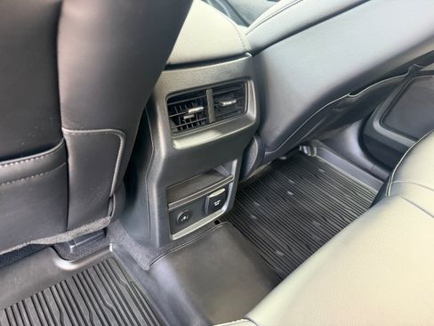 Certified 2024 Ford Edge SEL w/ Convenience Package AWD/4WD image 21