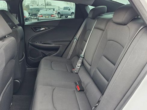 Used 2020 Chevrolet Malibu LT image 29