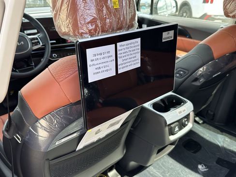 New 2026 Kia Carnival SX Prestige image 14