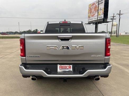Used 2025 RAM 1500 Laramie w/ Sport Appearance Package AWD/4WD image 5