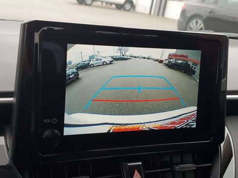 Certified 2025 Toyota Corolla LE image 27