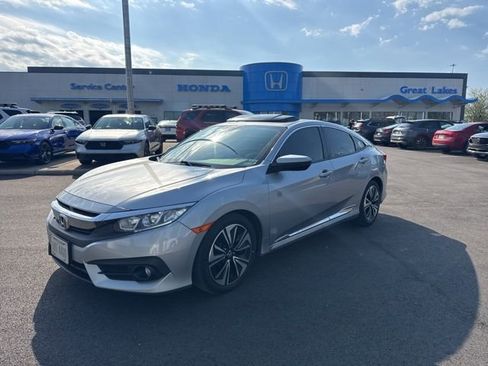 Used 2018 Honda Civic EX-T image 1