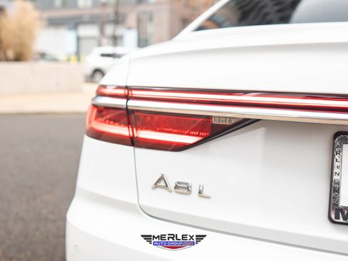 Used 2021 Audi A8 L 3.0T w/ Executive Plus Package image 47