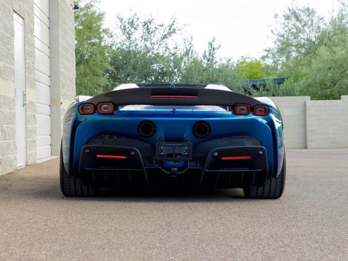 Used 2023 Ferrari SF90 Spider AWD/4WD image 9