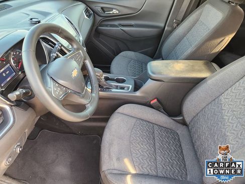 Used 2024 Chevrolet Equinox LT image 18