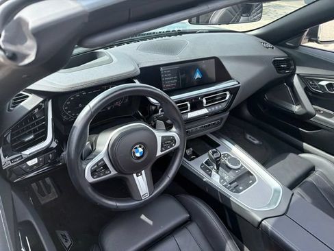 Used 2022 BMW Z4 M40i w/ Premium Package RWD image 11