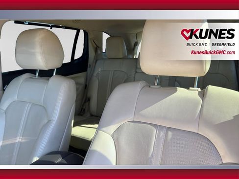 Used 2014 Lincoln MKT FWD image 22