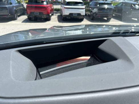 Used 2025 BMW X5 xDrive40i w/ Executive Package image 19