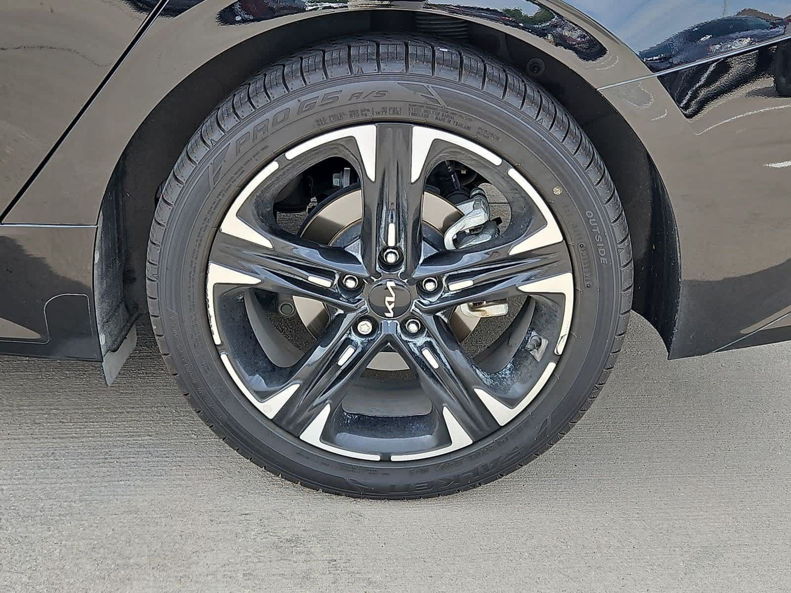Used 2023 Kia K5 GT-Line w/ GT-Line Premium Package FWD image 13