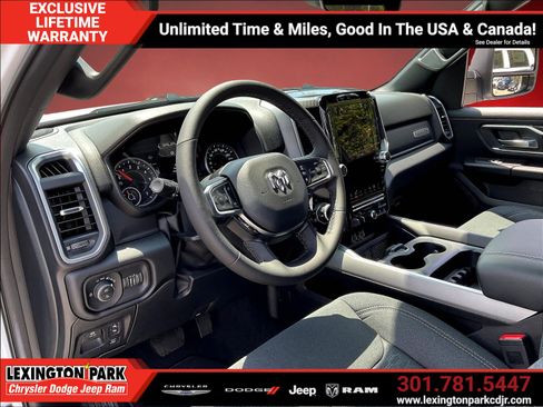New 2026 RAM 1500 Big Horn AWD/4WD image 6