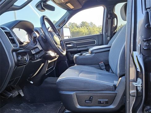 Used 2024 RAM 2500 Big Horn image 6