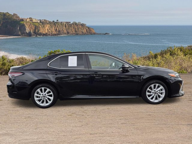 Used 2024 Toyota Camry LE FWD image 4