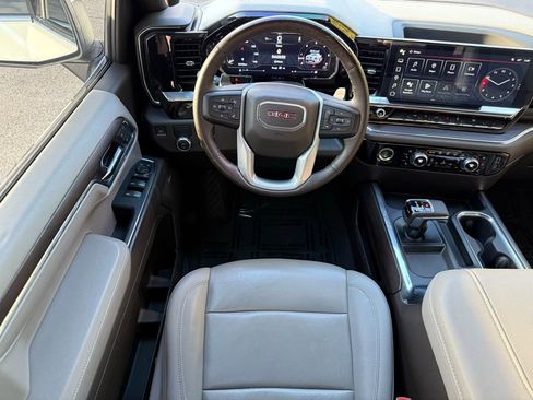 Used 2023 GMC Sierra 1500 SLT w/ SLT Premium Package RWD image 26