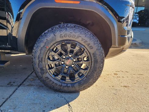 New 2026 GMC Canyon Elevation w/ Convenience Package image 49