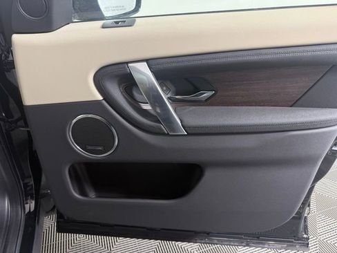 New 2025 Land Rover Discovery Sport S image 19