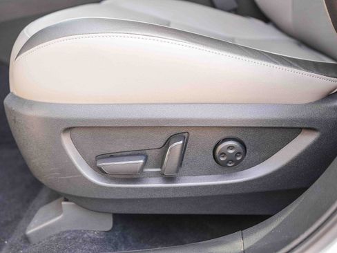 Used 2024 INFINITI QX50 Luxe FWD image 21