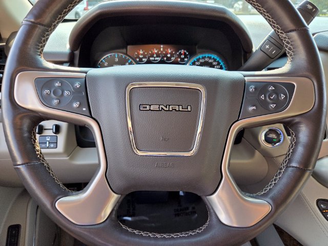 Used 2019 GMC Yukon Denali w/ Denali Ultimate Package AWD/4WD image 36