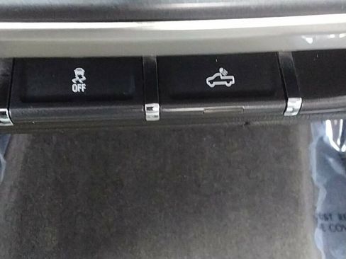 Used 2017 Chevrolet Silverado 1500 LT w/ All Star Edition image 22