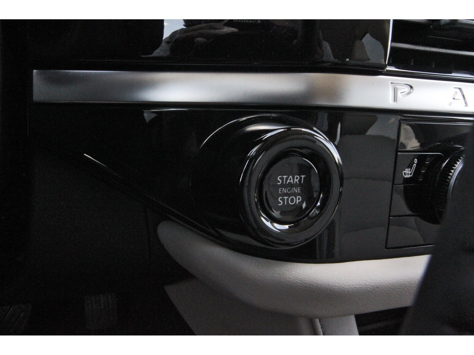 Certified 2026 Nissan Pathfinder SL AWD/4WD image 24