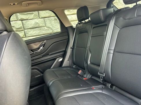 Used 2023 Lincoln Corsair AWD w/ Equipment Group 101A image 9