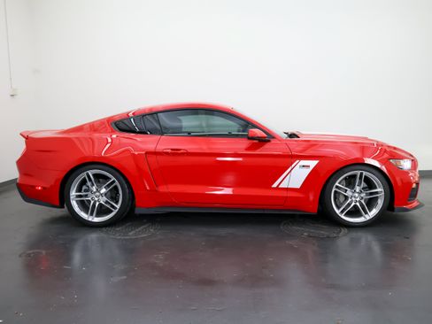 Used 2015 Ford Mustang GT Premium w/ Enhanced Security Package RWD image 2