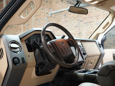Used 2012 Ford F250 Lariat AWD/4WD image 35