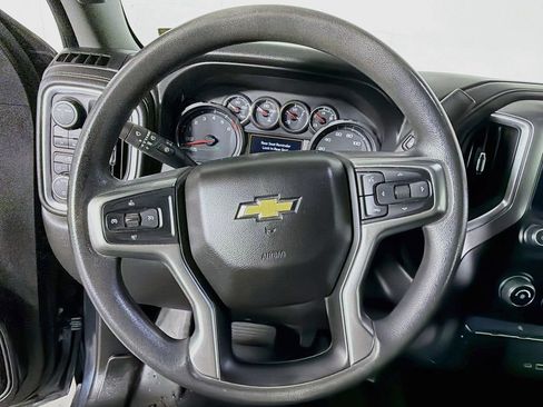 Used 2020 Chevrolet Silverado 1500 LT AWD/4WD image 13
