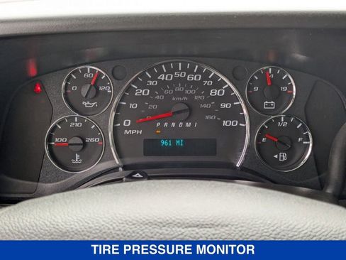 New 2025 GMC Savana 3500 w/ Power Convenience Package image 17