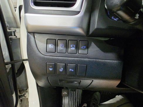 Used 2019 Toyota Highlander Limited Platinum AWD/4WD image 39