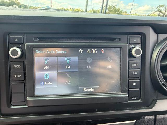 Used 2017 Toyota Tacoma SR AWD/4WD image 16
