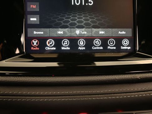 Used 2022 Dodge Durango GT image 25