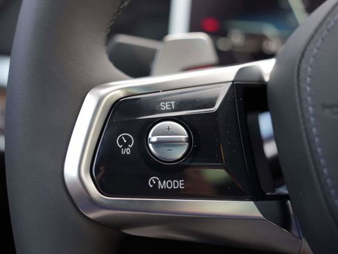 New 2026 BMW 740i w/ Premium Package image 19