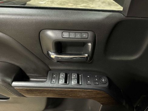 Used 2018 GMC Sierra 1500 Denali w/ Denali Ultimate Package image 23