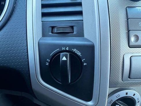 Used 2011 Toyota Tacoma 4x4 Double Cab w/ TRD Sport Pkg image 19