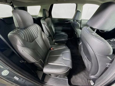 Used 2023 Hyundai Palisade Limited image 31