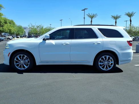 Used 2022 Dodge Durango SXT w/ Anodized Platinum Package image 4