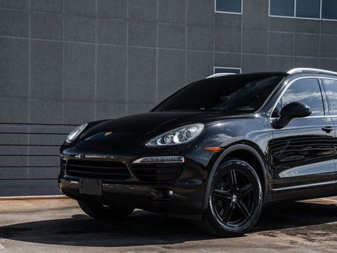 Used 2012 Porsche Cayenne image 37