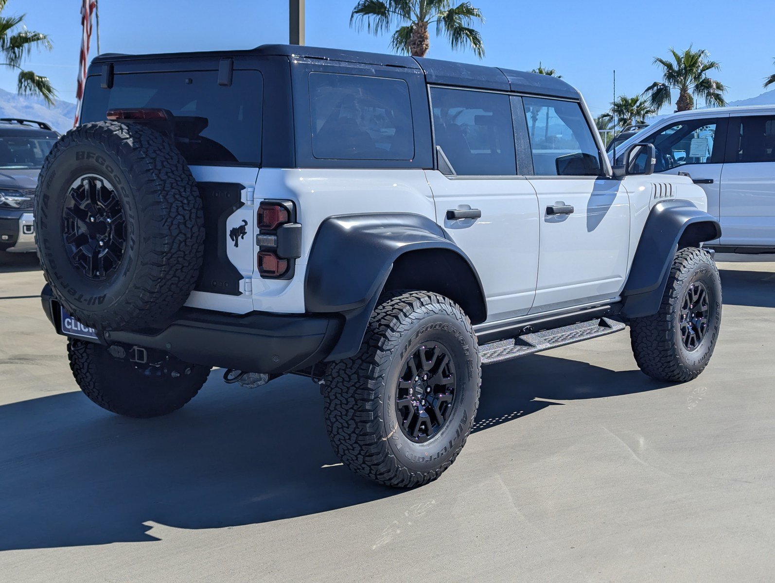 New 2026 Ford Bronco Raptor AWD/4WD image 2