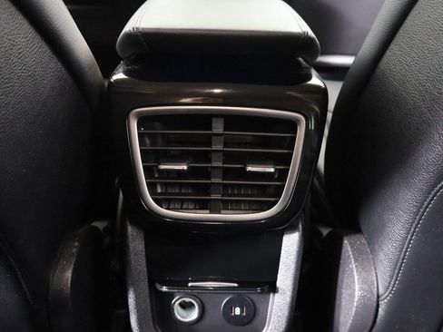 Used 2022 Lincoln Nautilus AWD image 50