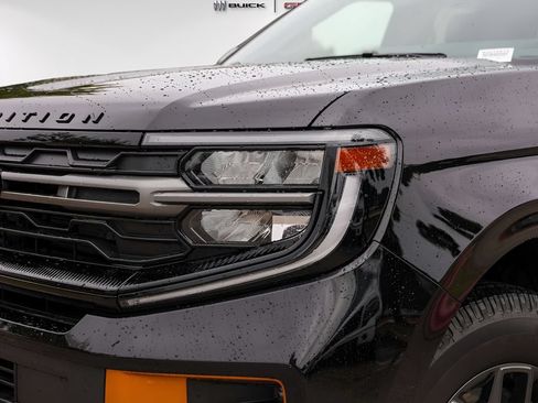 Used 2026 Ford Expedition Tremor AWD/4WD image 3