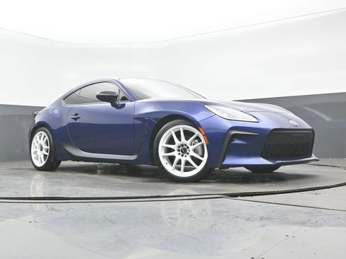 Used 2023 Toyota GR86 Premium image 24