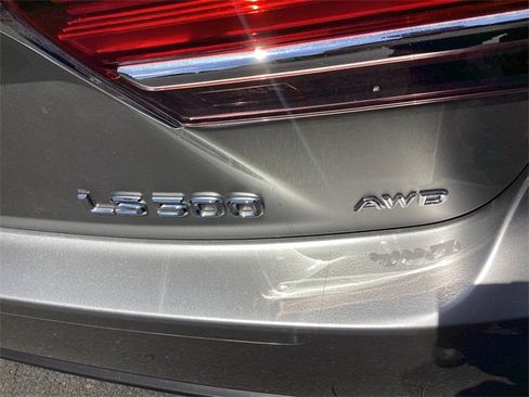 Used 2019 Lexus LS 500 AWD image 29