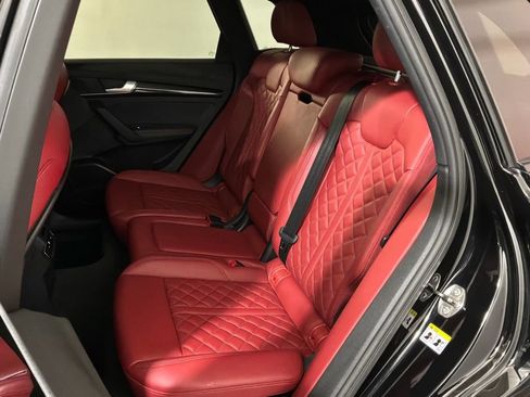 Used 2023 Audi SQ5 Premium Plus w/ Premium Plus Package image 18