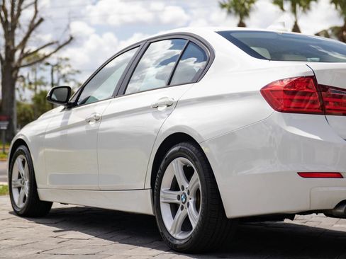Used 2013 BMW 328i xDrive Sedan AWD/4WD image 8