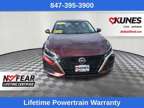 Used 2023 Nissan Altima 2.5 SV image 2
