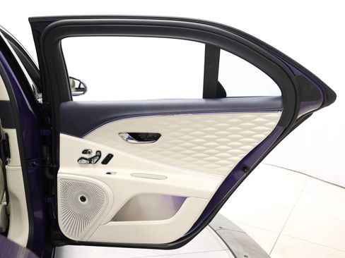 Used 2020 Bentley Flying Spur W12 w/ First Edition Specification image 87