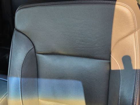 Used 2019 Chevrolet Tahoe Premier AWD/4WD image 8