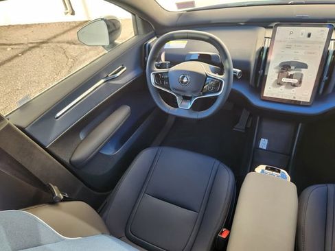 New 2026 Volvo EX30 Plus w/ Climate Package image 10