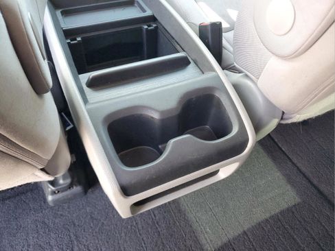 Used 2018 Honda Odyssey EX image 12