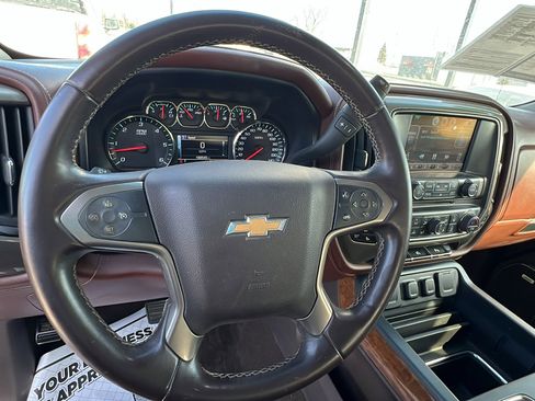 Used 2014 Chevrolet Silverado 1500 High Country image 13